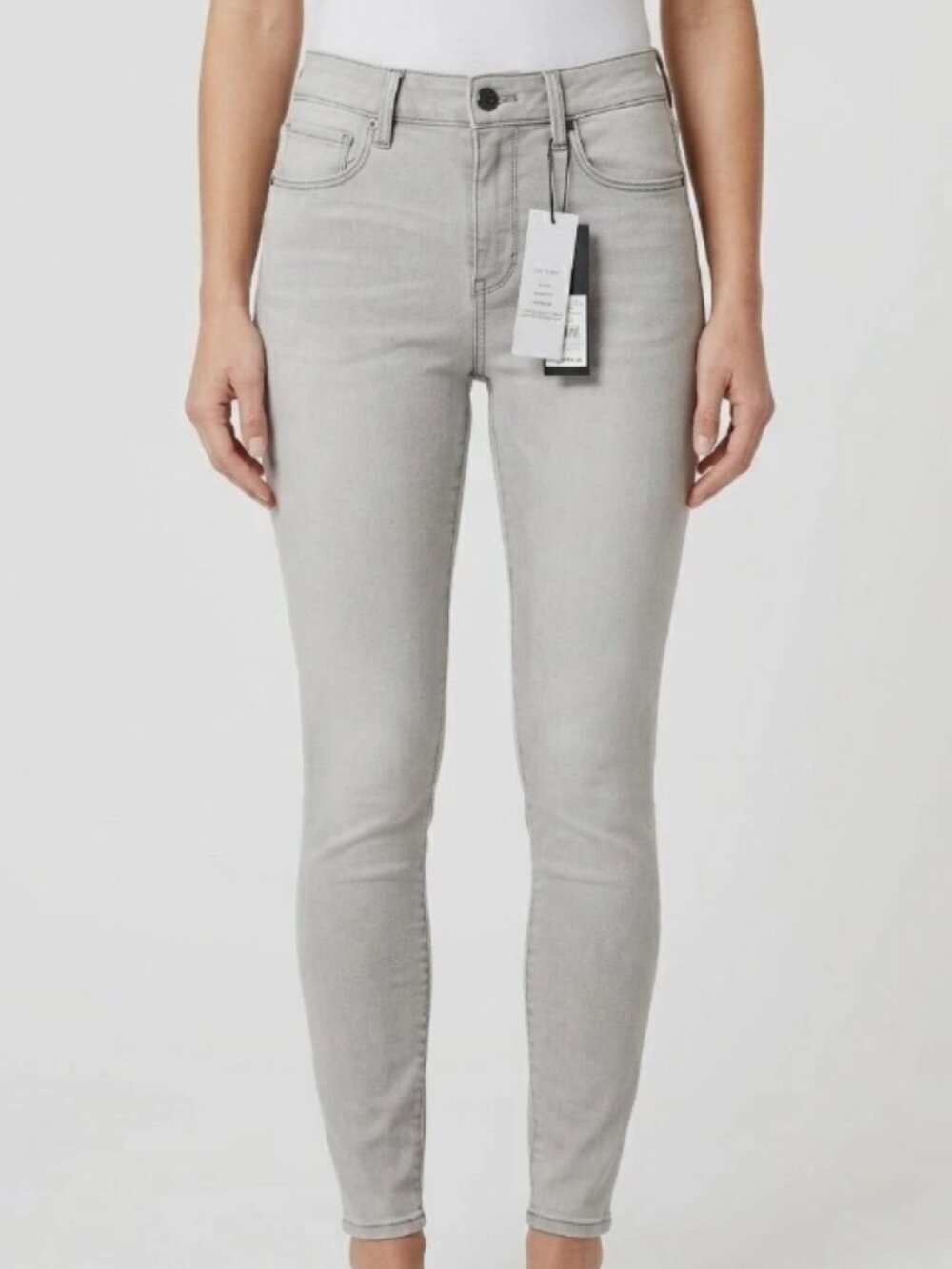 NWT White House Black Market High Rise Jeanie Denim Legging / Jegging - Medium